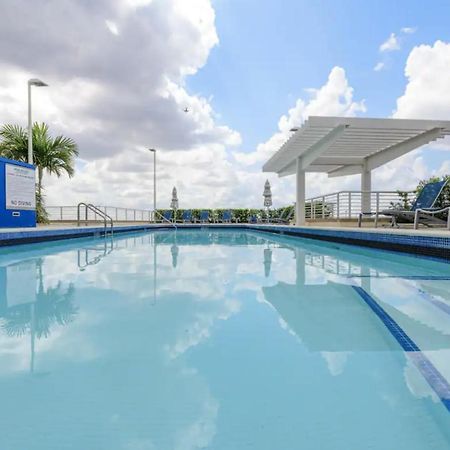 Spacious 2Bd 2Bth At Midblock Miami Exterior photo