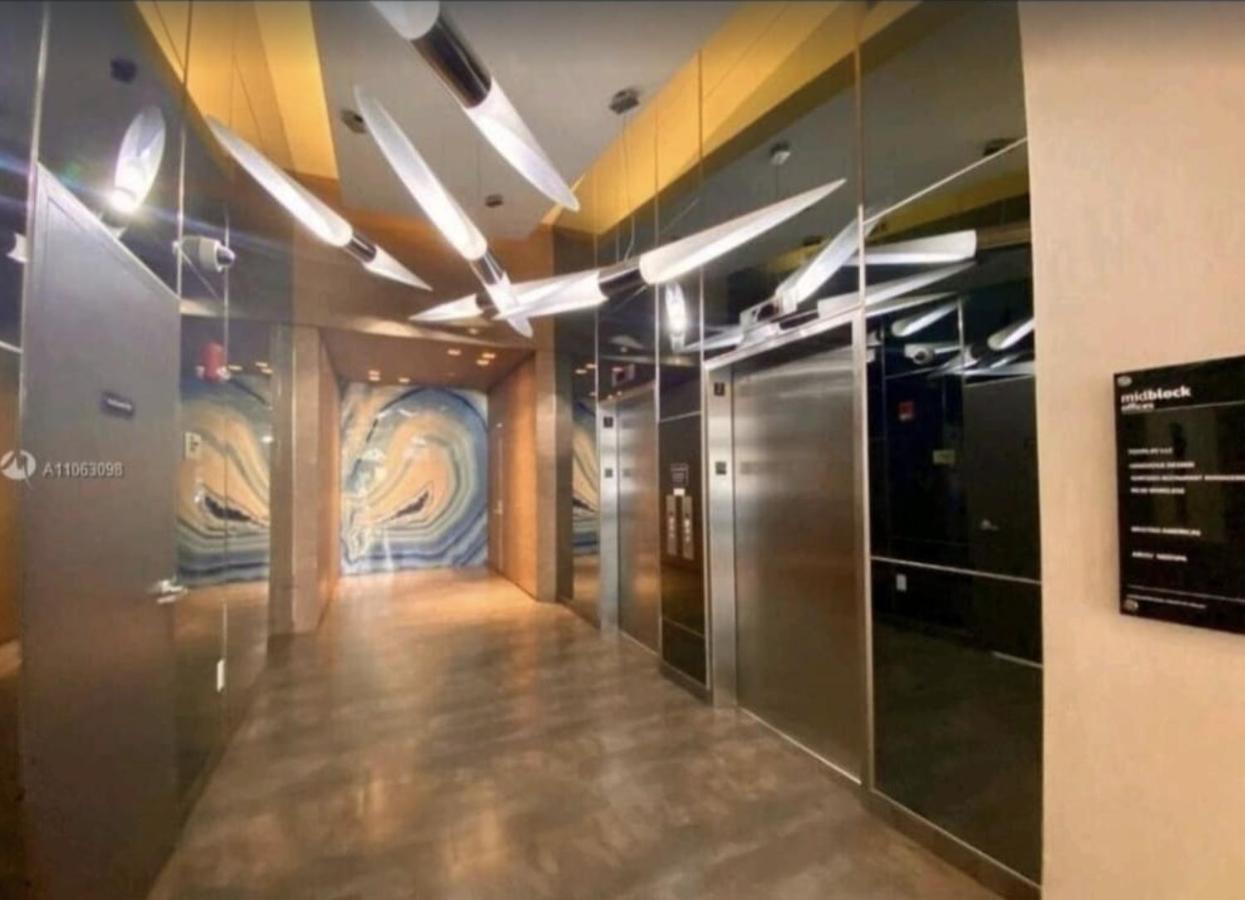Spacious 2Bd 2Bth At Midblock Miami Exterior photo