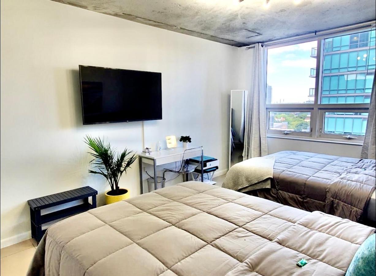 Spacious 2Bd 2Bth At Midblock Miami Exterior photo