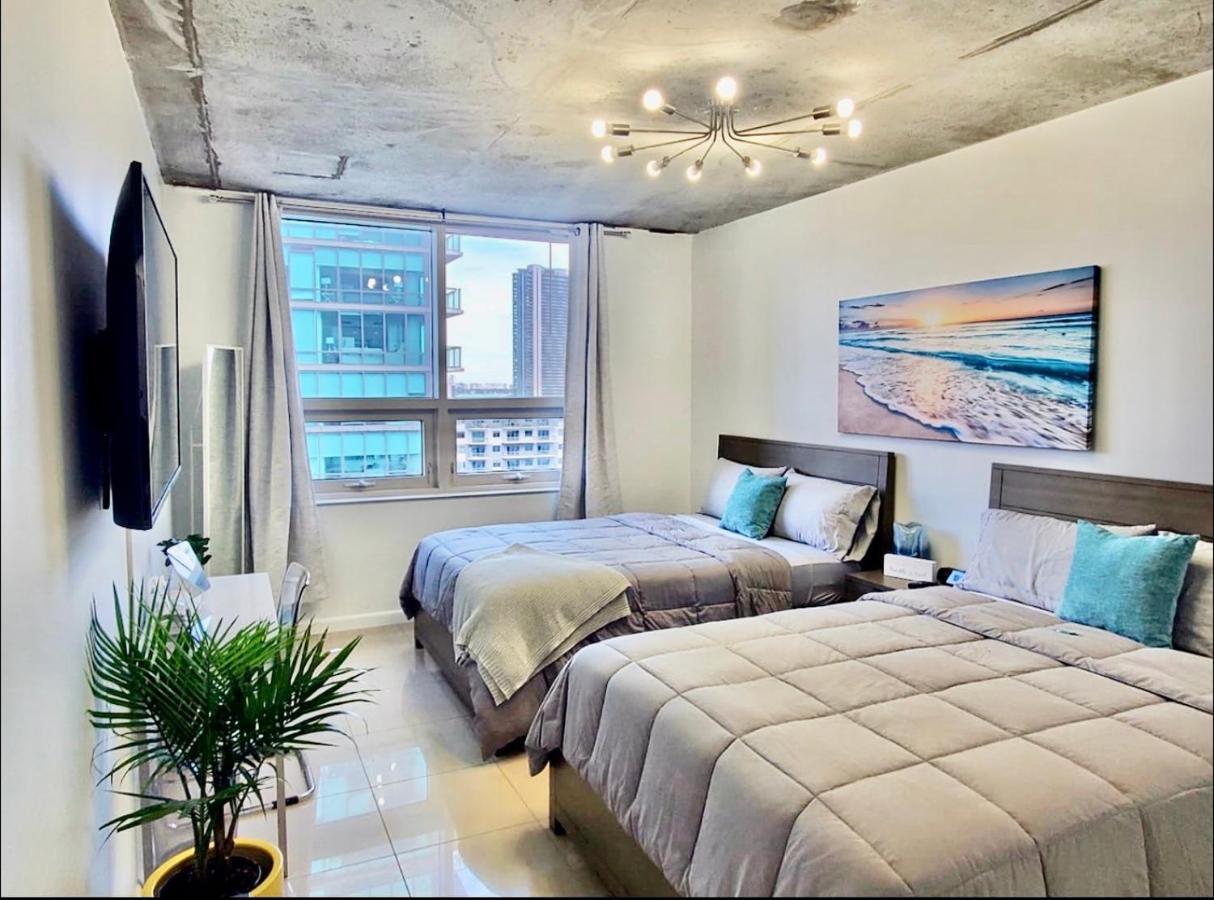 Spacious 2Bd 2Bth At Midblock Miami Exterior photo